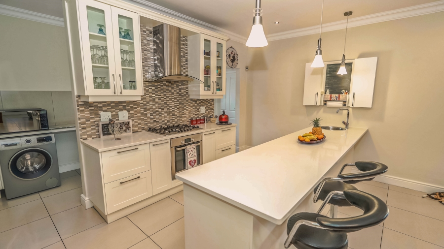 3 Bedroom Property for Sale in Sonkring Western Cape